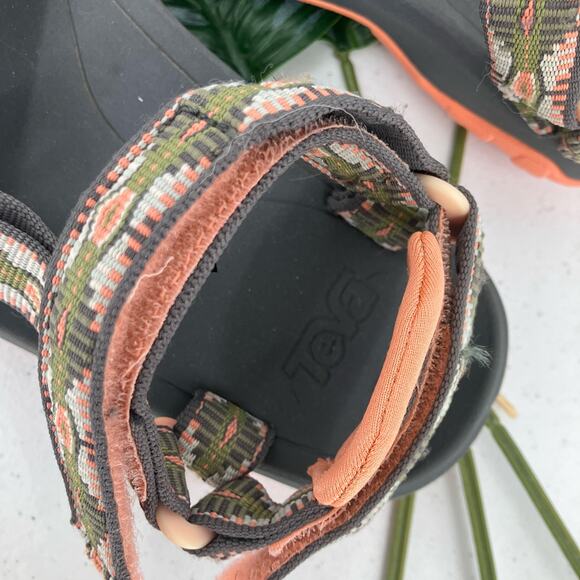 Teva Salmon Pink Green Aztec Tribal Hook Loop Adjustable Lightweight Sandal Shoe - Picture 7 of 10